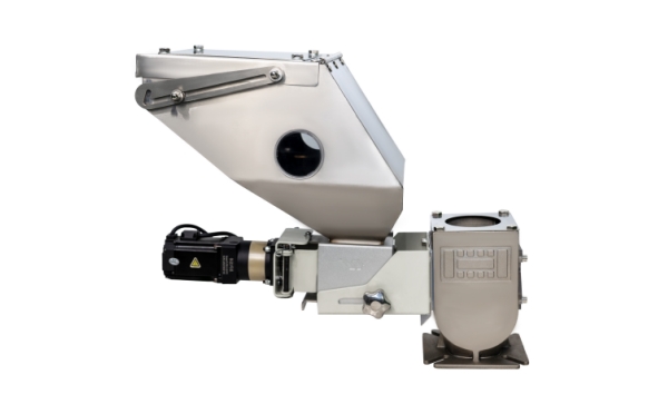 注塑过程中上色常用设备是什么